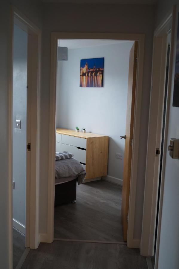 Chapel Court Apartments カノック エクステリア 写真