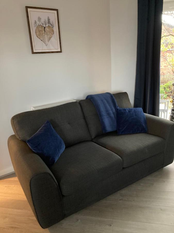 Chapel Court Apartments カノック エクステリア 写真